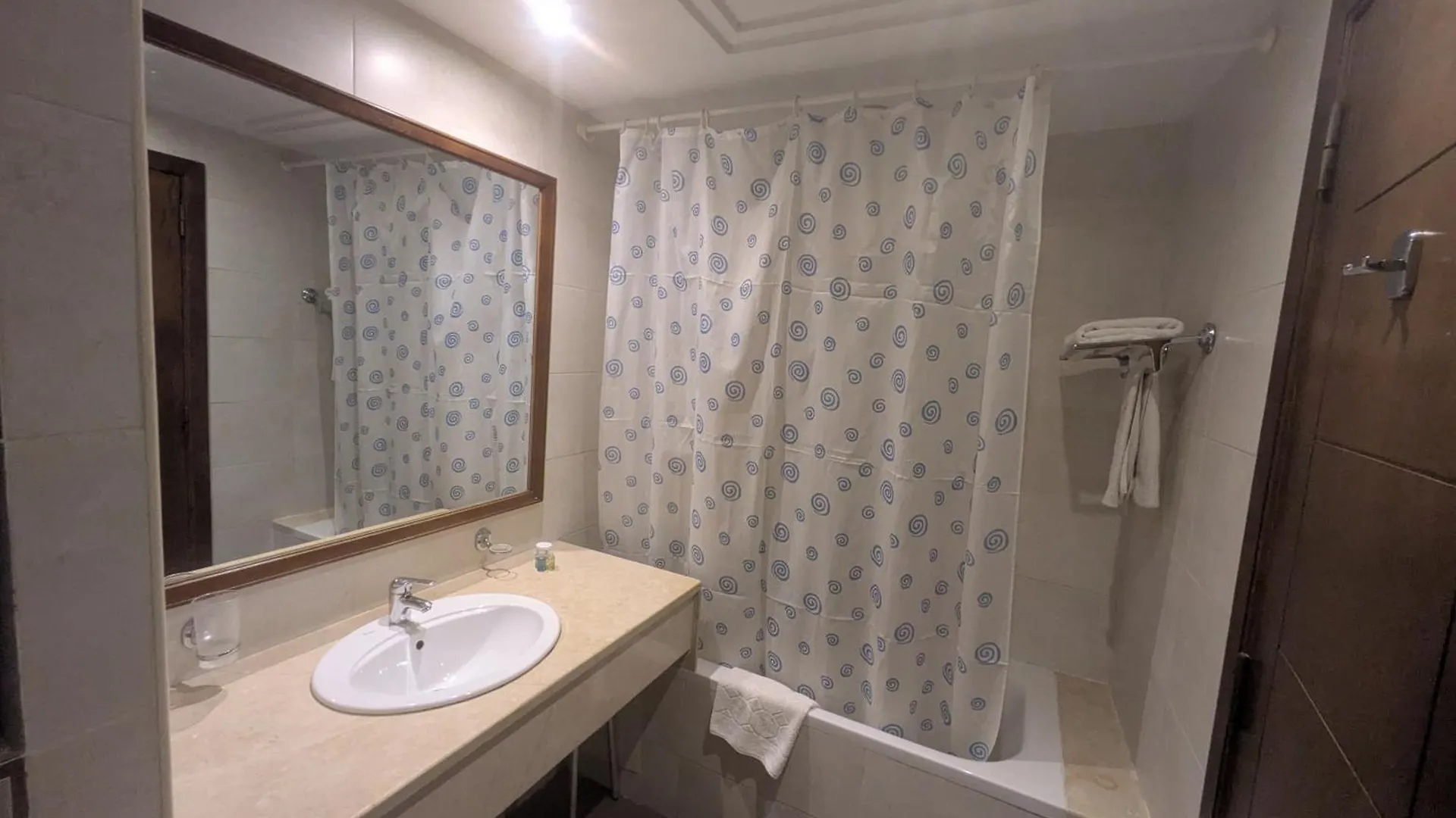 Hotel Residence Le Consul Tunis 3*,  Tunisien